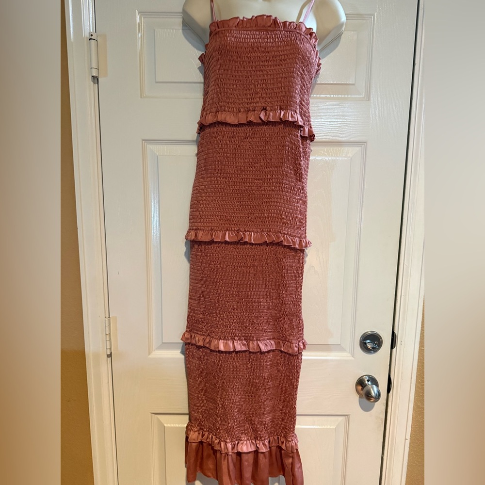 MABEL Strapless Smocked Maxi Dress in Dusty Rose 49” long size Large